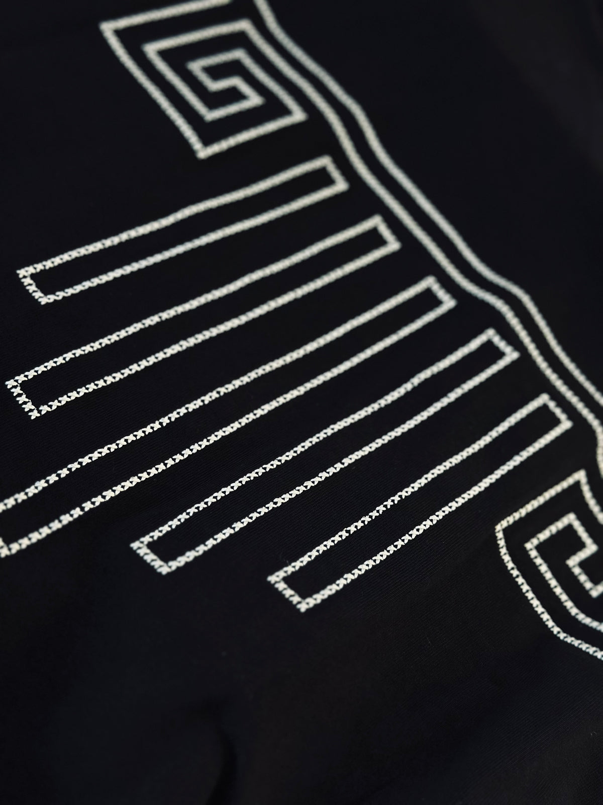 CAMISETA ARTD NEGRA TRACE