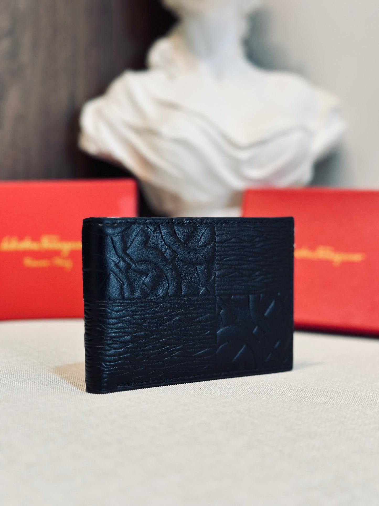 BILLETERA SAL NEGRA CUADROS DISEÑO