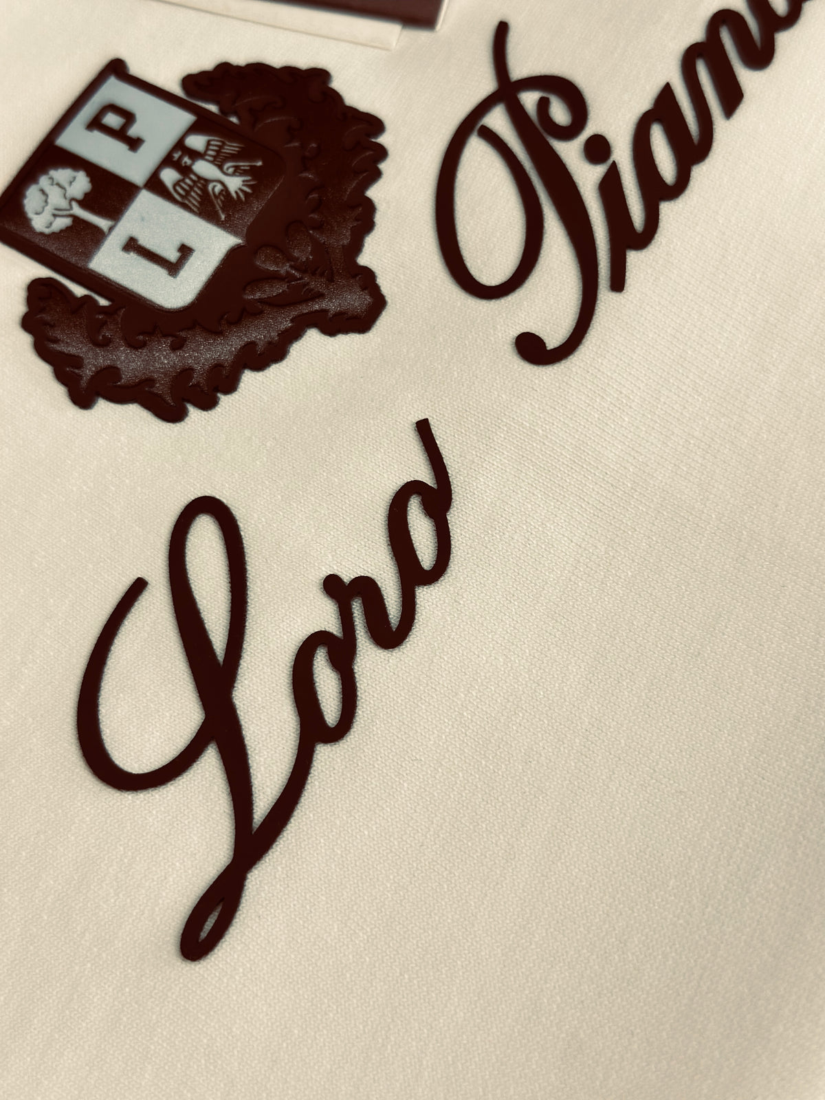 CAMISETA OVERSIZE LOR BLANCA LOGO CUERINA