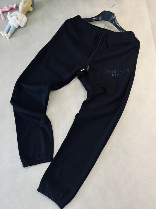 JOGGER ESS NEGRO ESTATE