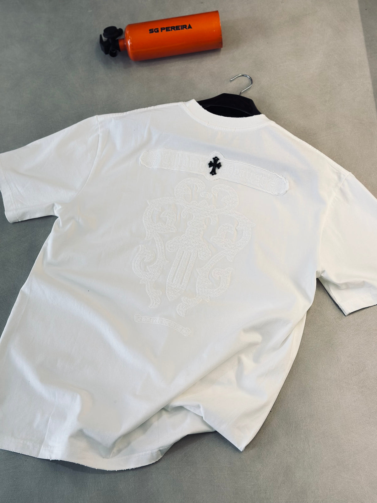 CAMISETA OVERSIZE CHR BLANCA TEJIDO BLANCO