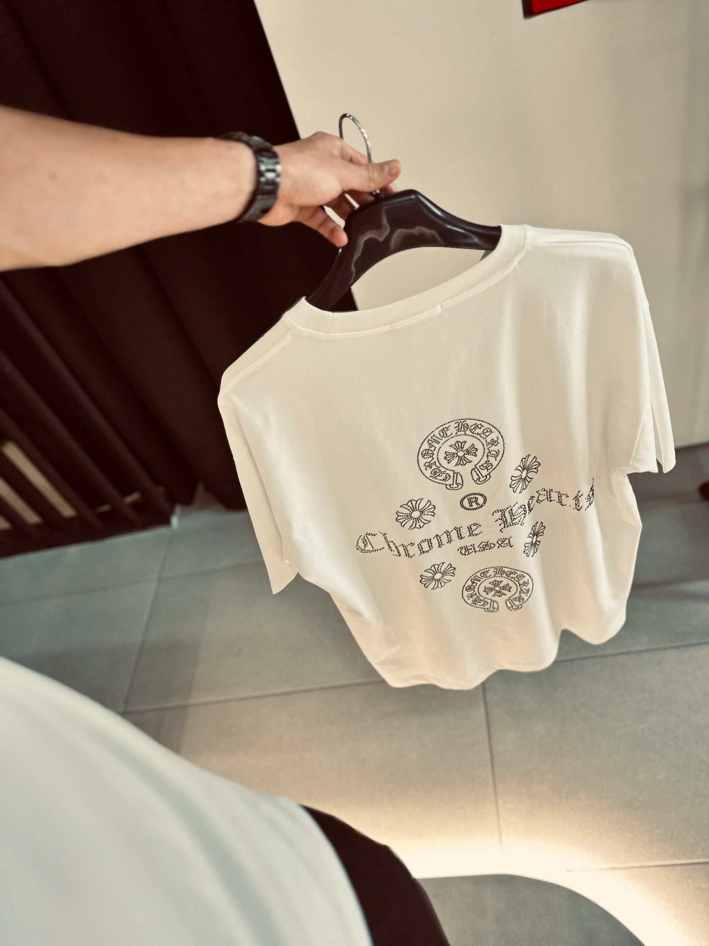 CAMISETA OVERSIZE CHR BLANCA RHINESTONE LOGO