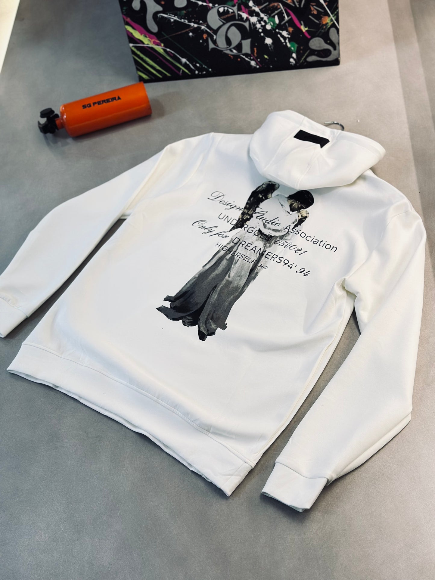 HOODIE UND BLANCO ANGEL