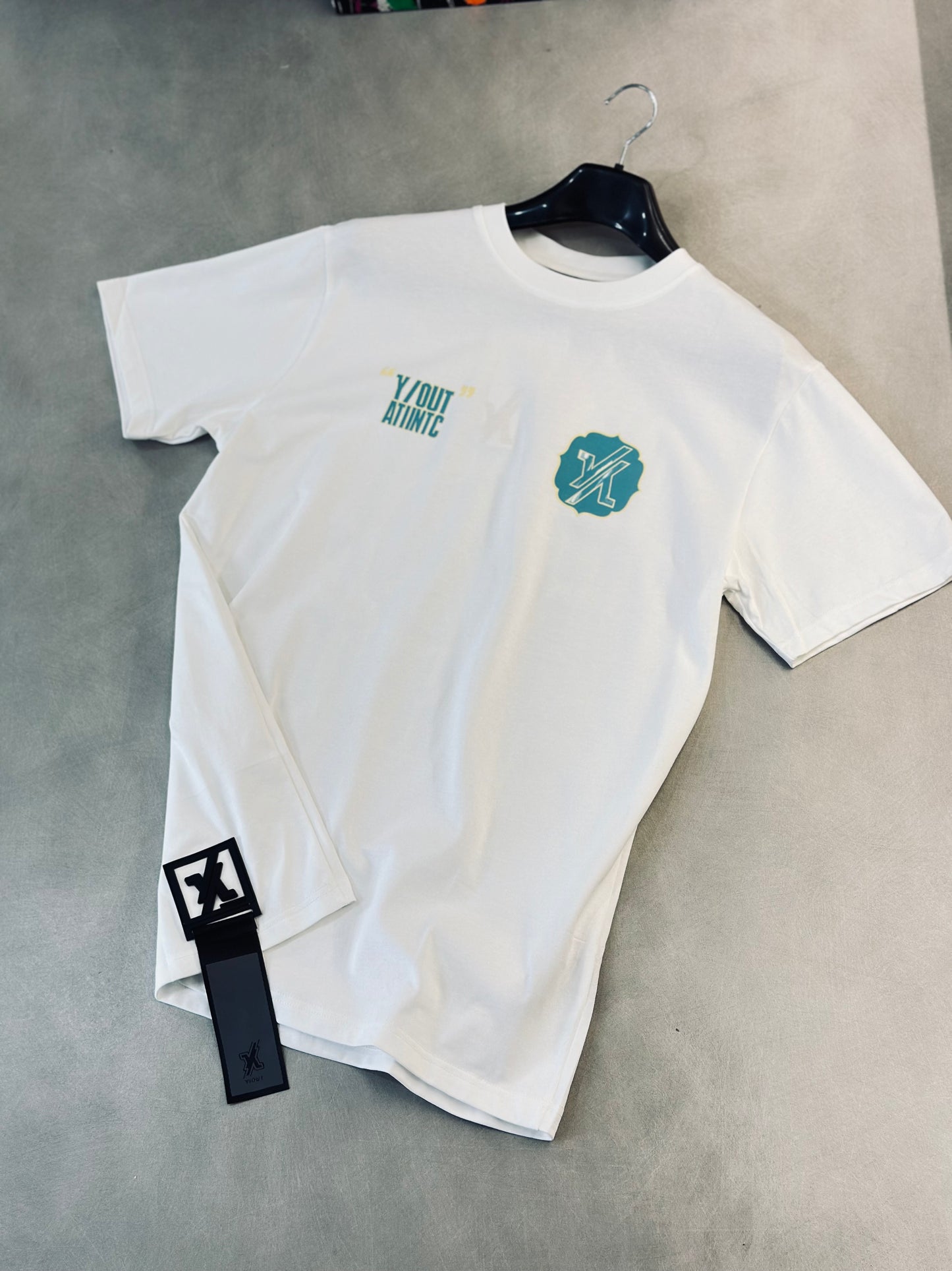 CAMISETA SLIM YOU BLANCA LOGO AZUL
