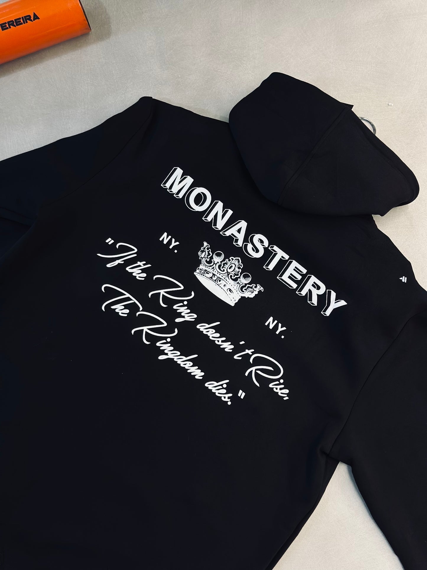 HOODIE MON NEGRO CORONA BORDADO