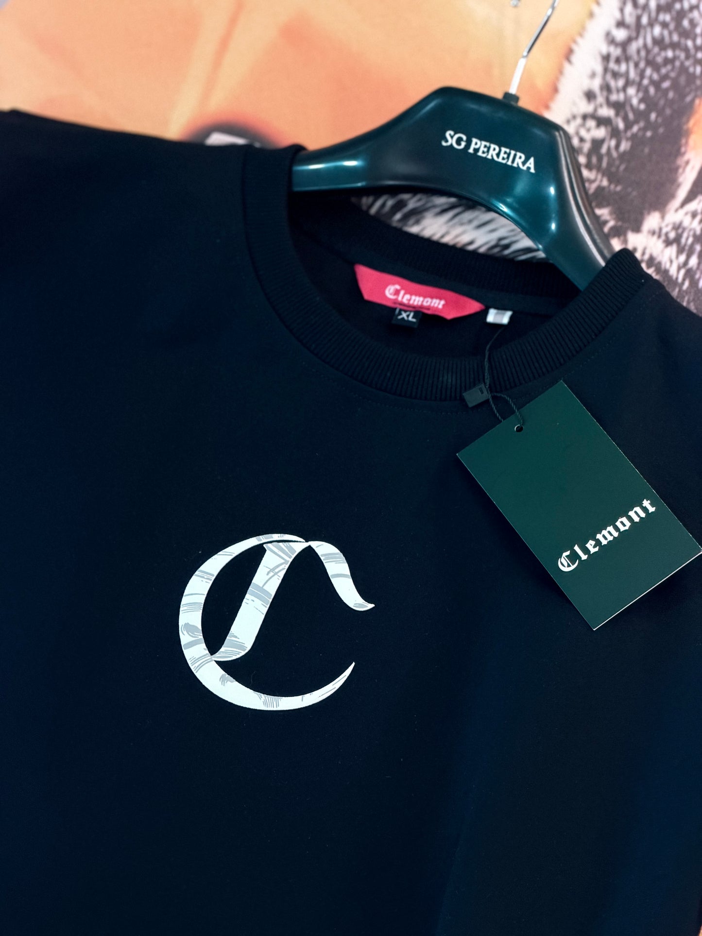 CAMISETA OVERSIZE CLE NEGRA HEAVENLY MARCOS