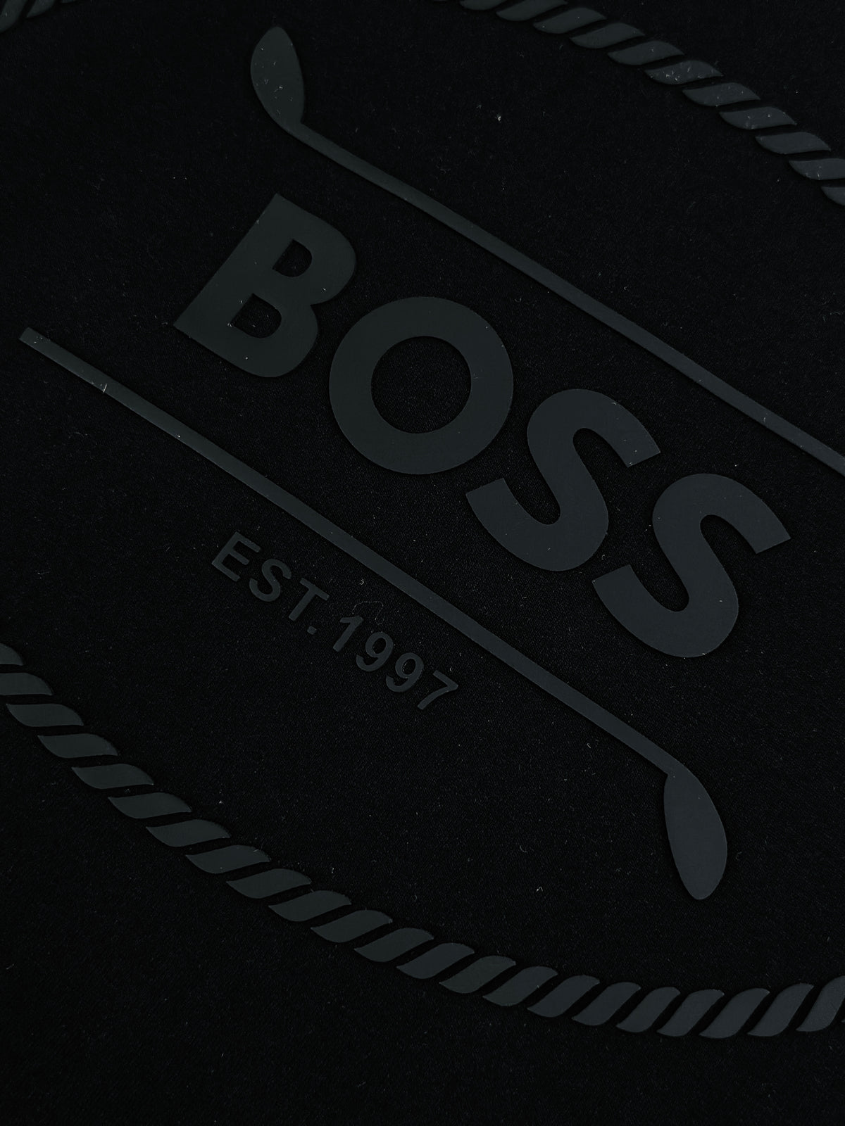 CAMISETA SLIM BOS NEGRA EST. 1997