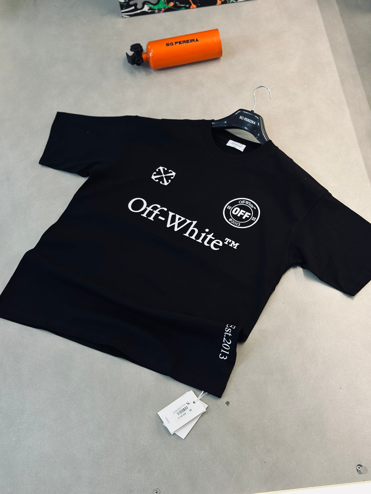 CAMISETA OVERSIZE OFF NEGRA OFF BLANCO 2013