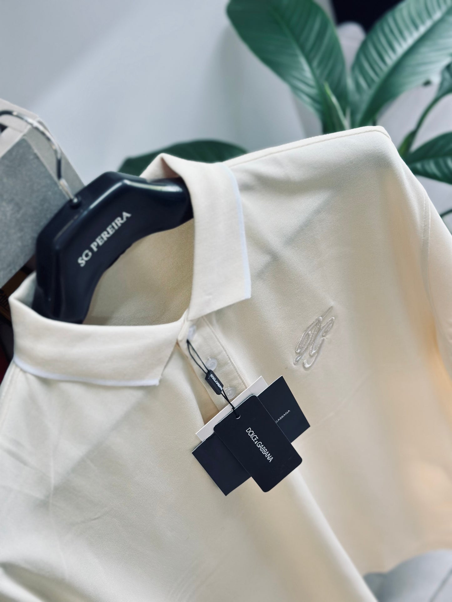 CAMISETA POLO DOL CREMA DG TEJIDO
