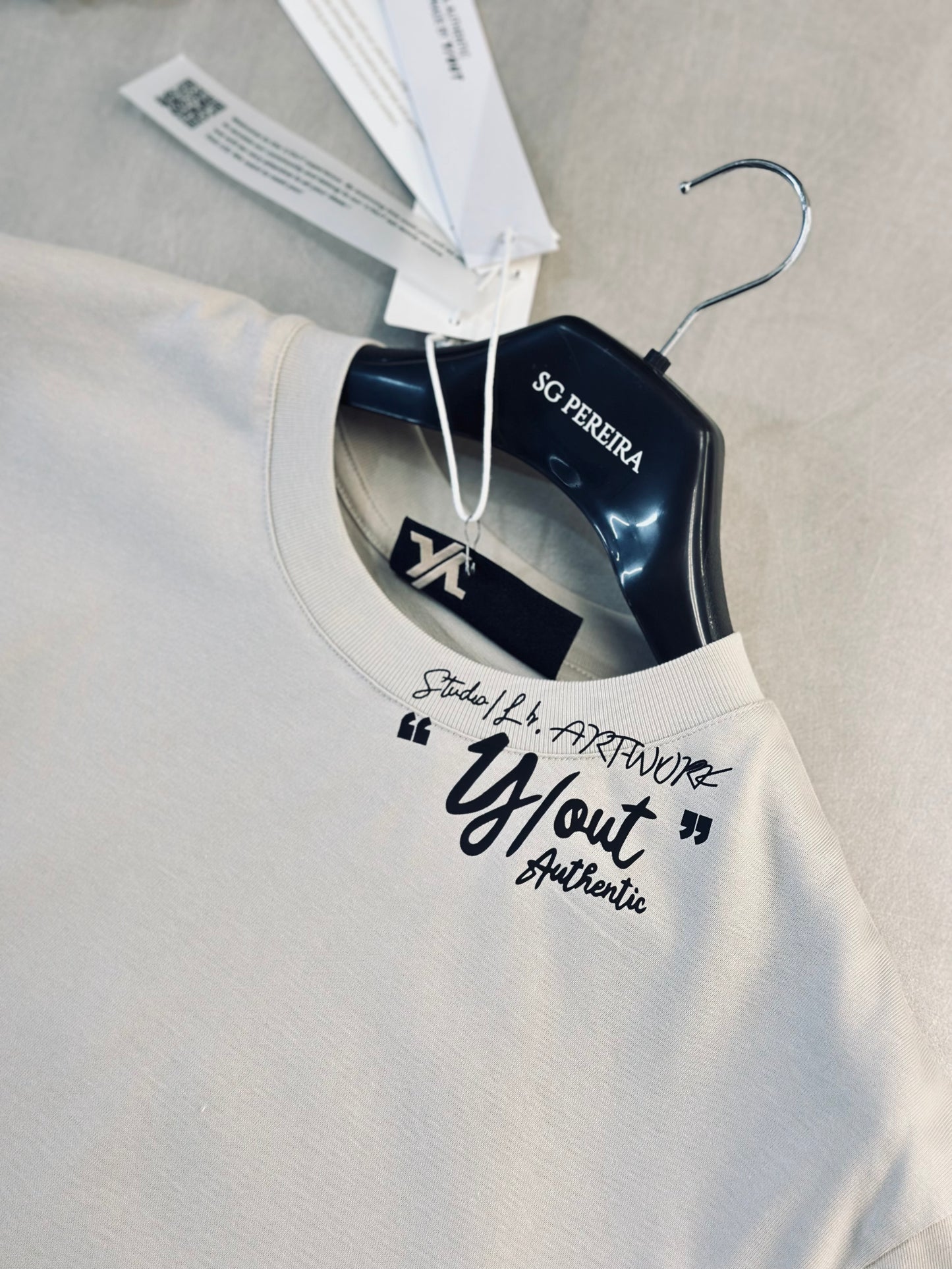 CROPTOP OVERSIZE YOU BEIGE ESTAMPADO CUELLO