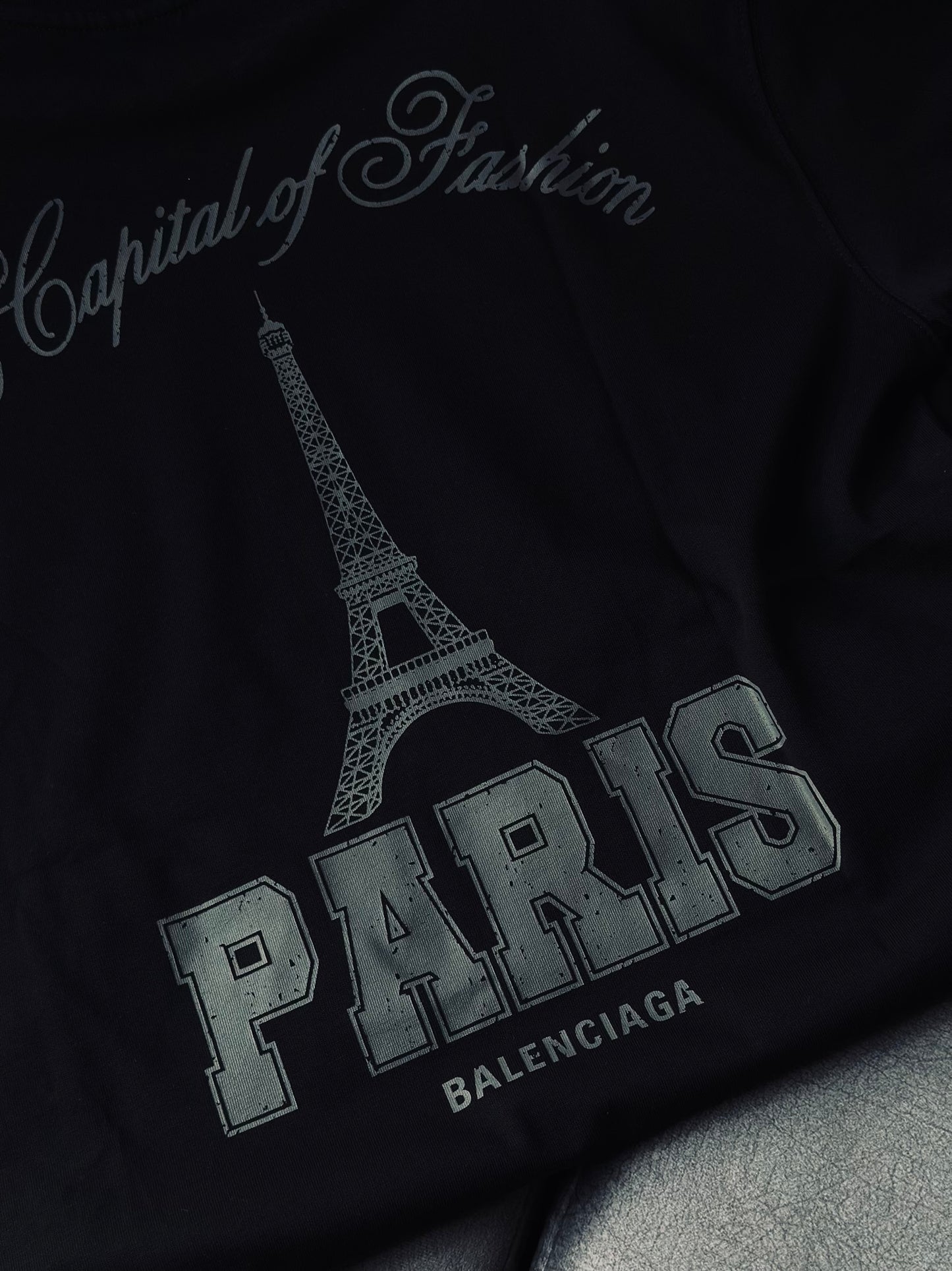 CAMISETA OVERSIZE TC BAL NEGRA TORRE PARIS