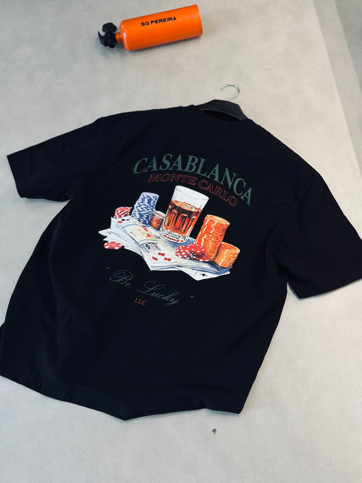CAMISETA OVERSIZE CAS NEGRA MONTECARLO