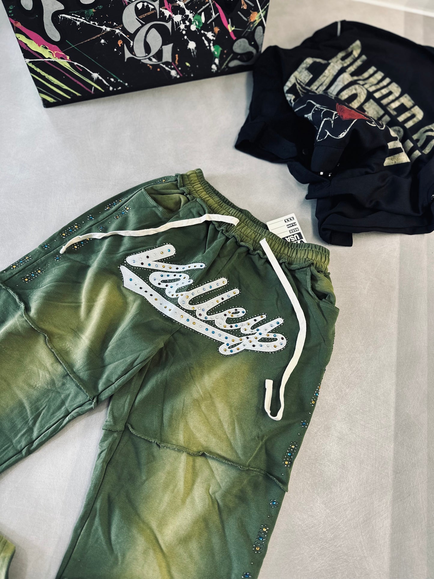SUDADERA VAL VERDE RHINESTONE COLORES