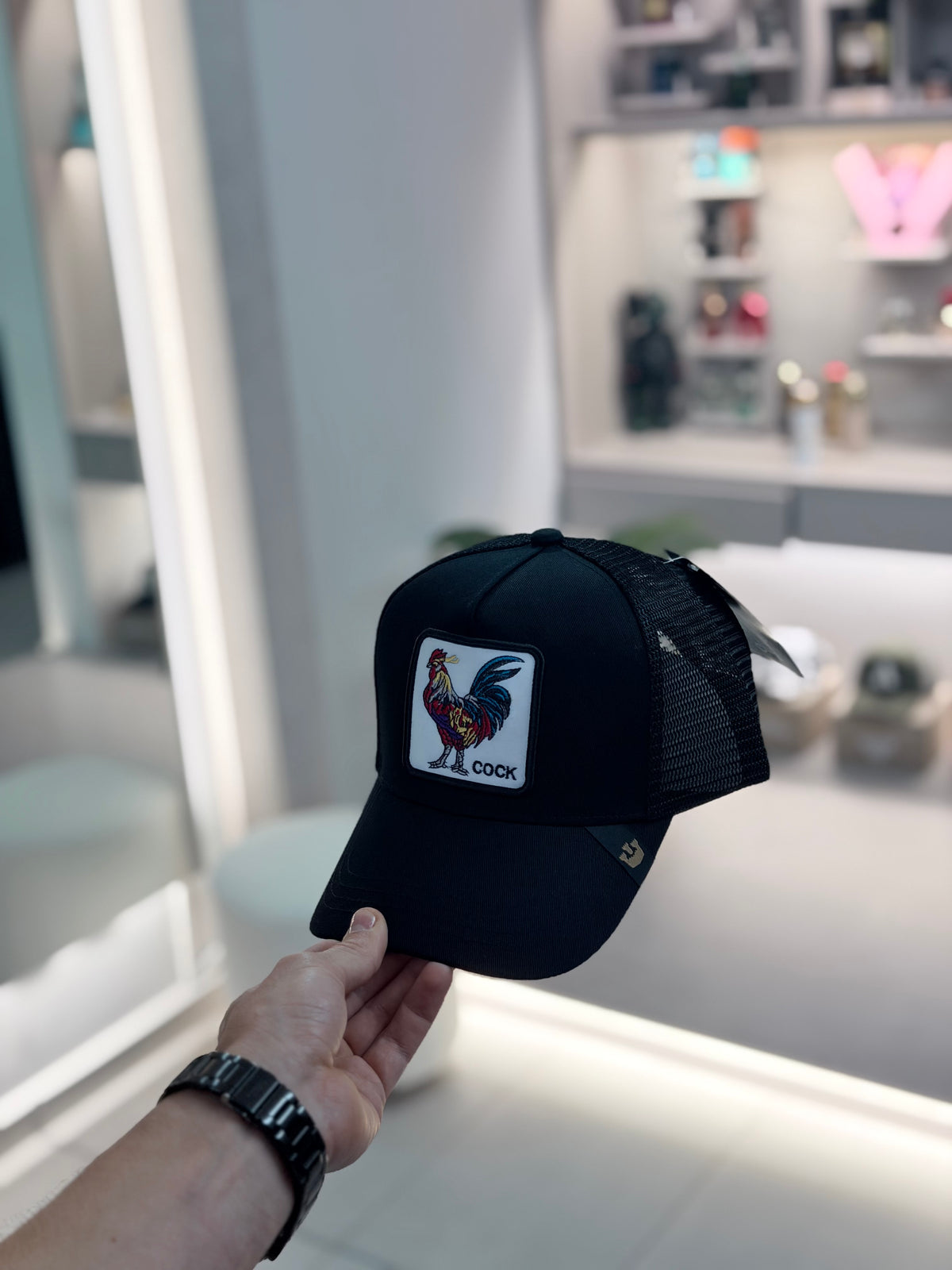 GORRA GOO NEGRA GALLO COLA AZUL