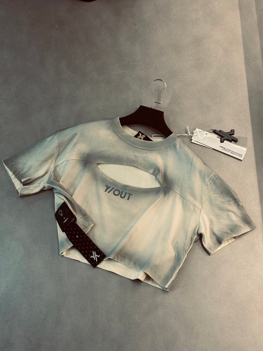 CROPTOP OVERSIZE YOU CREMA DESGASTE