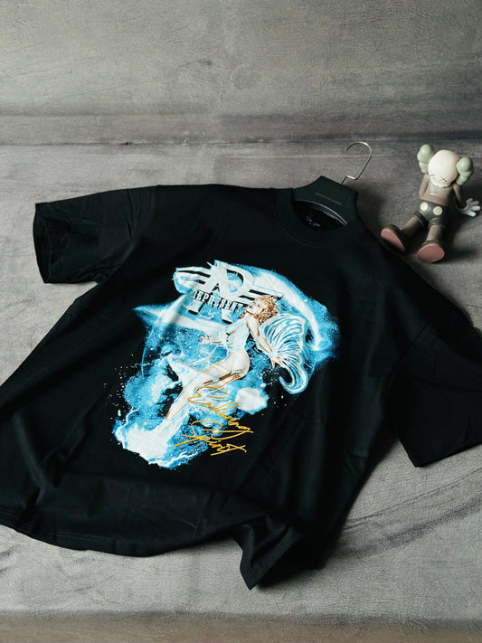 CAMISETA OVERSIZE REP NEGRA ANGEL AZUL