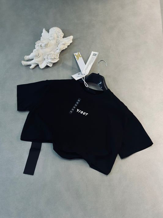 CROPTOP OVERSIZE YOU NEGRA "Y/O" BLANCO