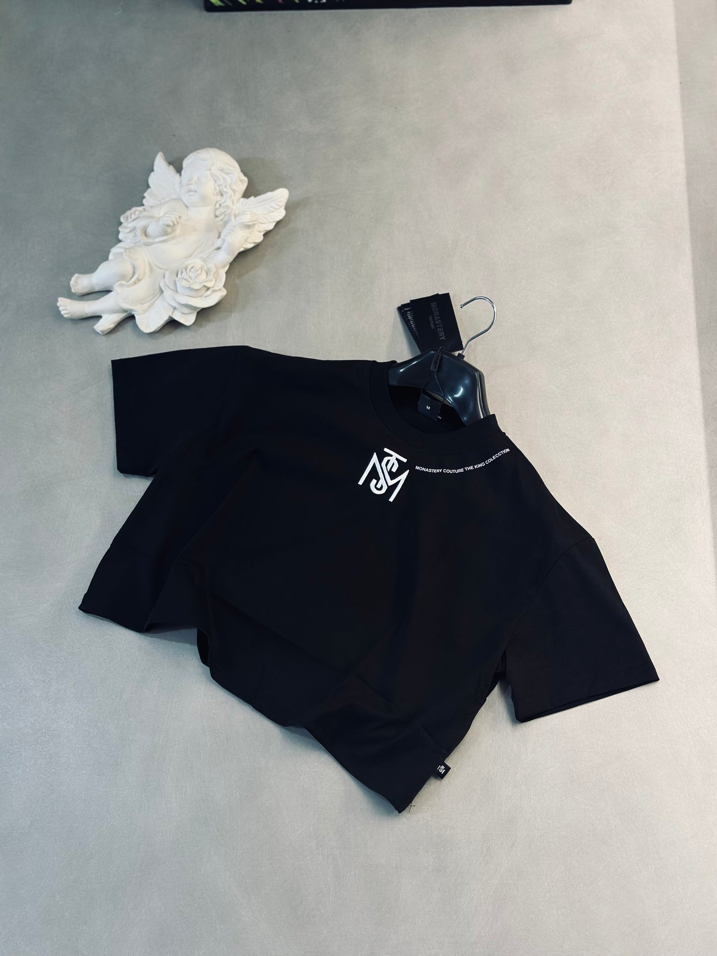 CROPTOP OVERSIZE MON NEGRA MST BORDADO CENTRAL