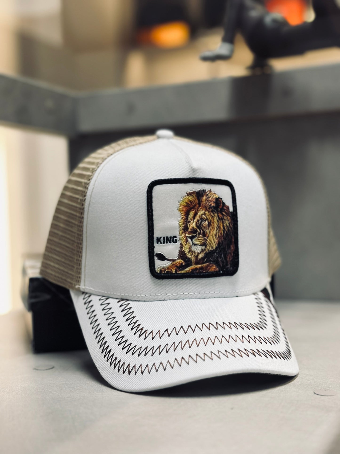 GORRA GOO BLANCA LEON