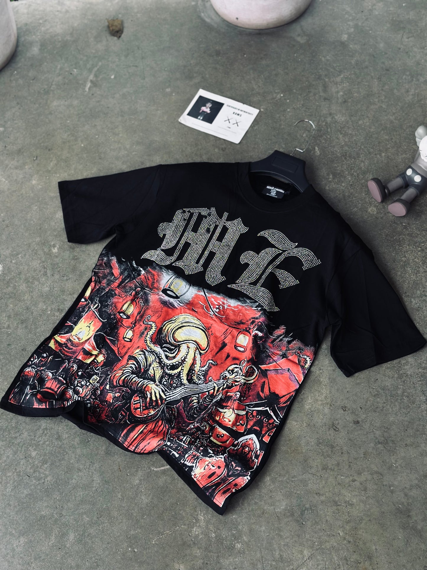 CAMISETA OVERSIZE MIX NEGRA PULPO