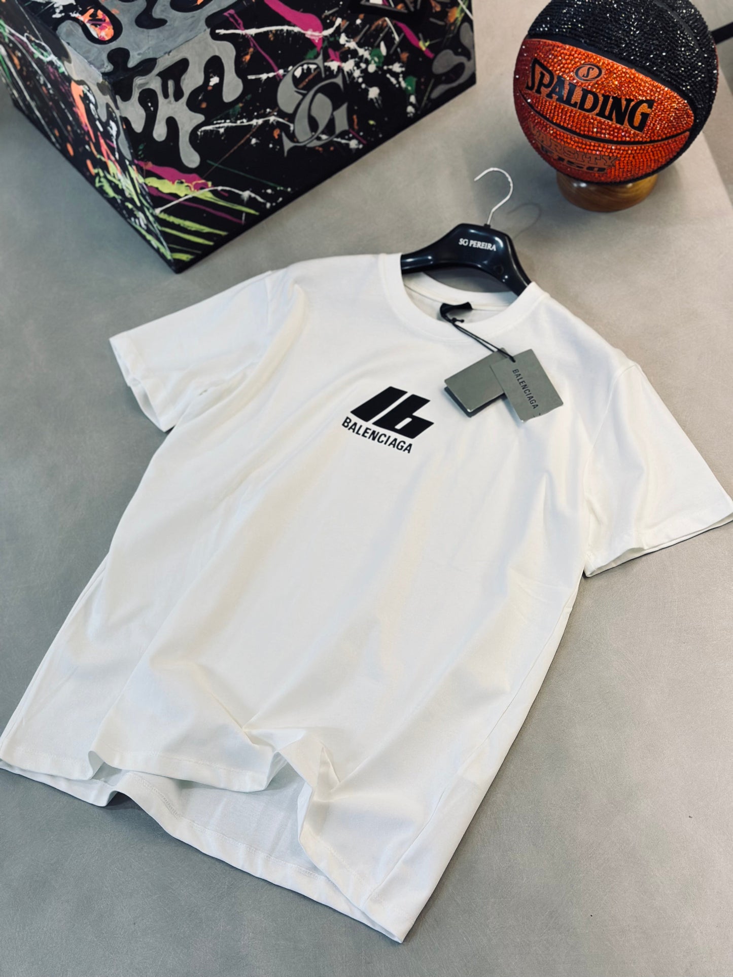 CAMISETA OVERSIZE BAL BLANCA LOGO NEGRO