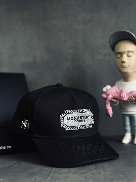 GORRA PREMIUM MON NEGRA CUADRO GRIS COUT