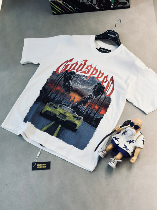 CAMISETA OVERSIZE GOD BLANCA CARRO AMARILLO