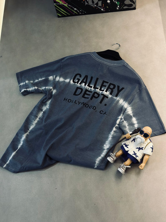 CAMISETA OVERSIZE GAL AZUL DESTELLOS BLANCOS