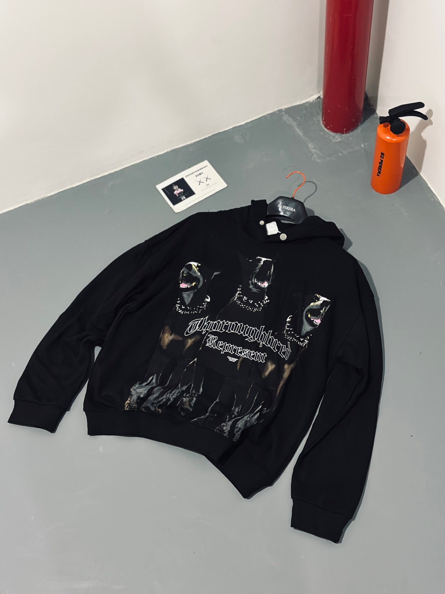 HOODIE REP NEGRO PERRO