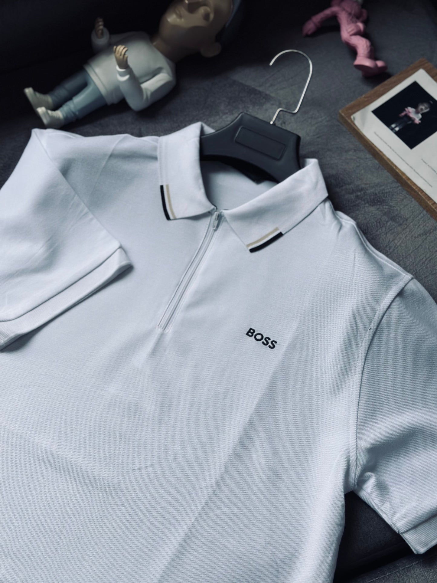 CAMISETA POLO HUG BLANCA CREMALLERA BOSS NEGRO