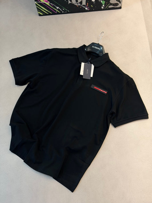 CAMISETA POLO PRA NEGRA ENGOMADO FRONTAL