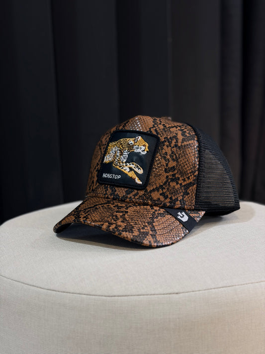 GORRA GOO NEGRA CAFÉ CUERINA LEOPARDO