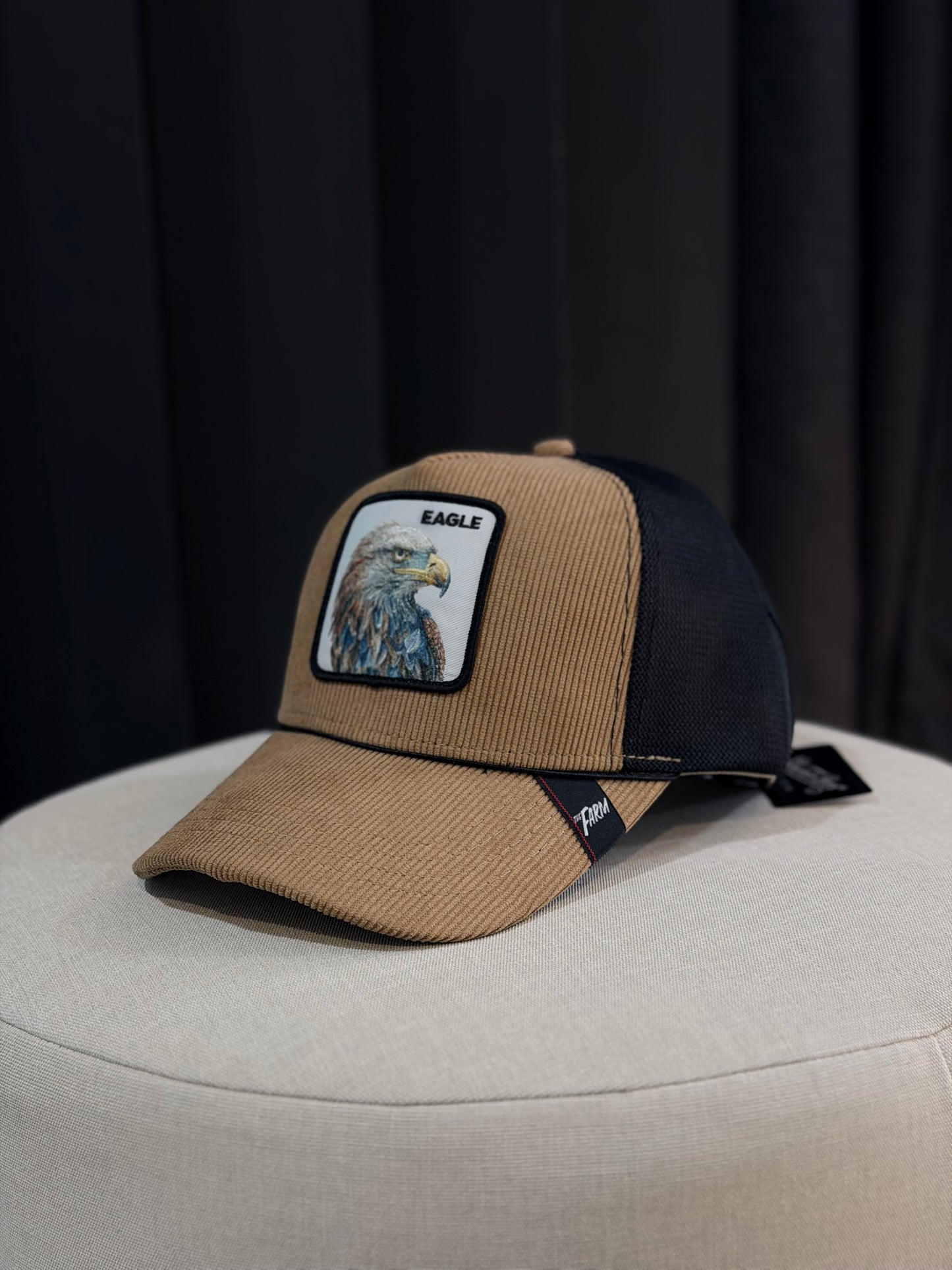 GORRA GOO NEGRA CAFÉ GAMUSA AGUILA