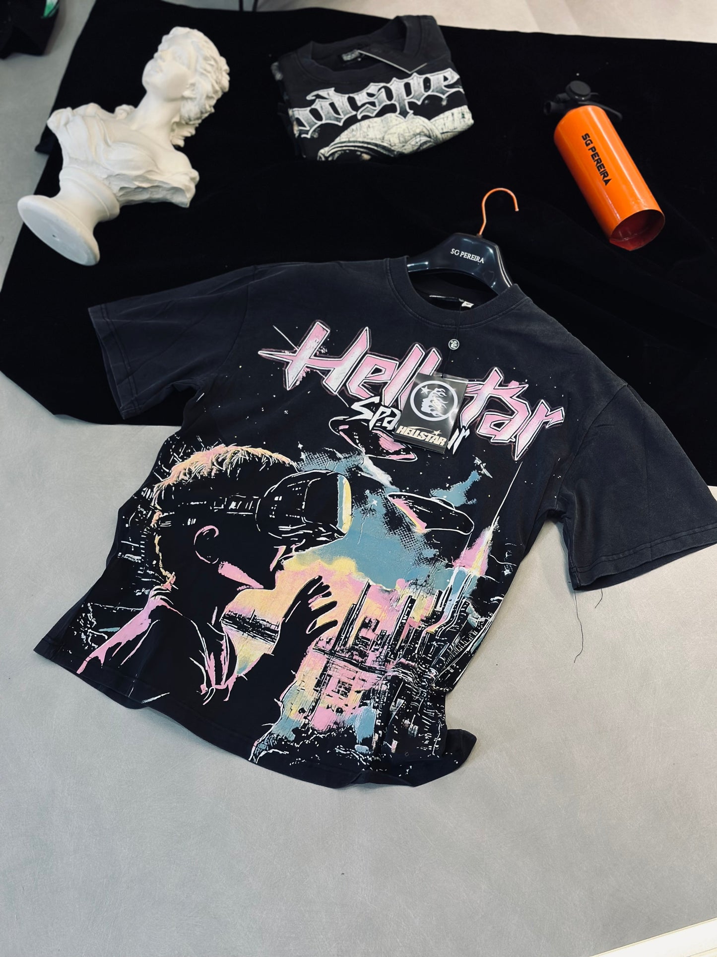 CAMISETA OVERSIZE HEL GRIS SPACETOUR  GAFAS