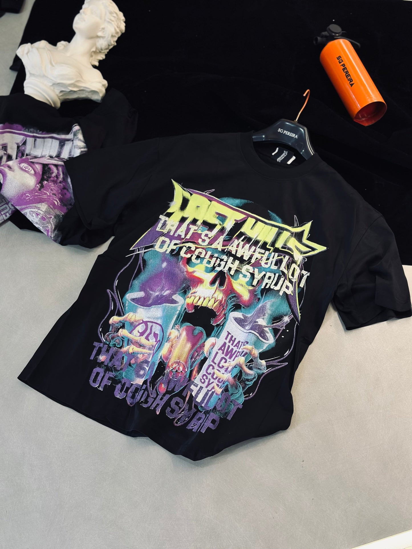 CAMISETA OVERSIZE COU NEGRA COCTEL