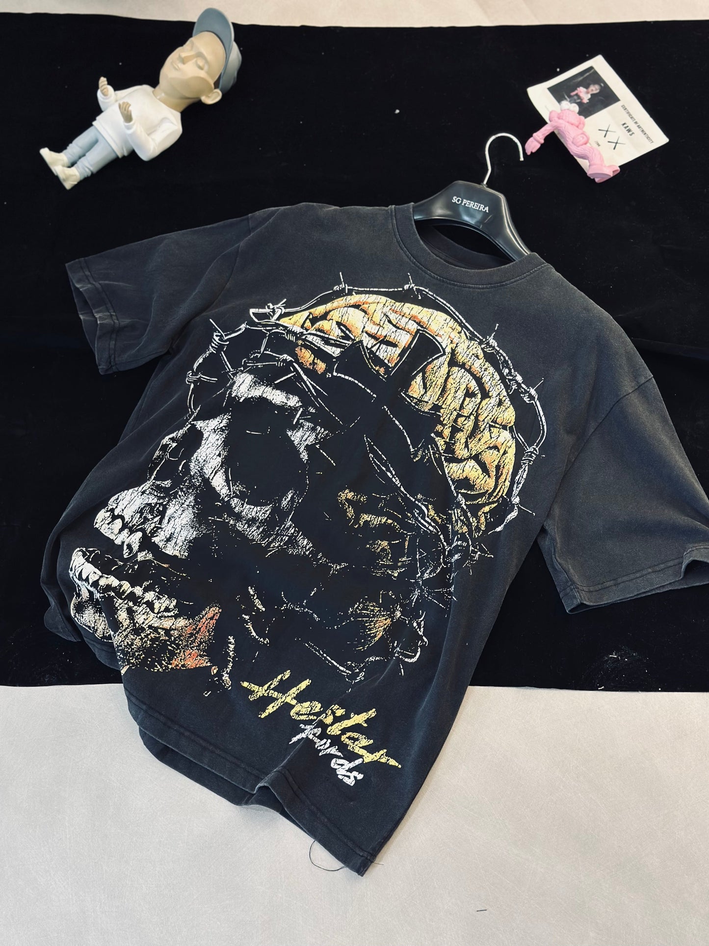 CAMISETA OVERSIZE HEL GRIS CALABERA CEREBRO