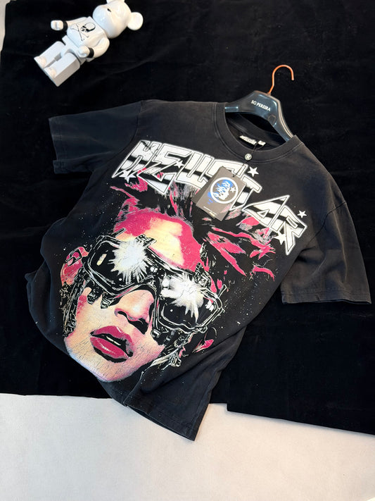 CAMISETA OVERSIZE HEL GRIS LABIOS ROJOS