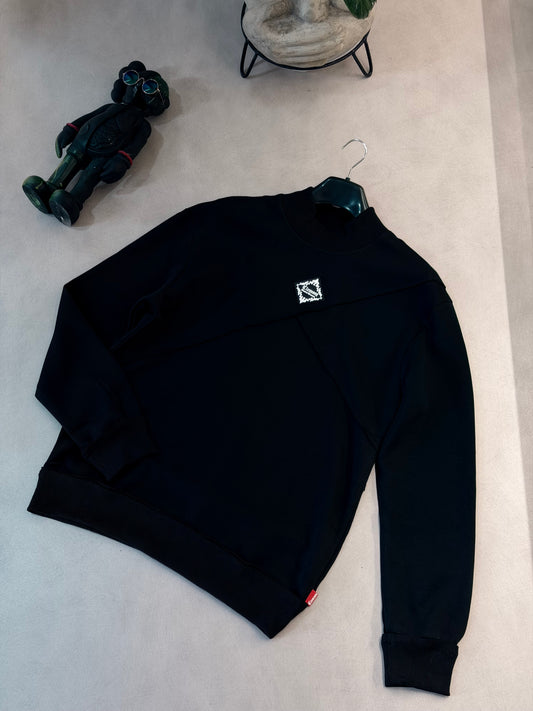 HOODIE CLE NEGRO PLACA GOMA