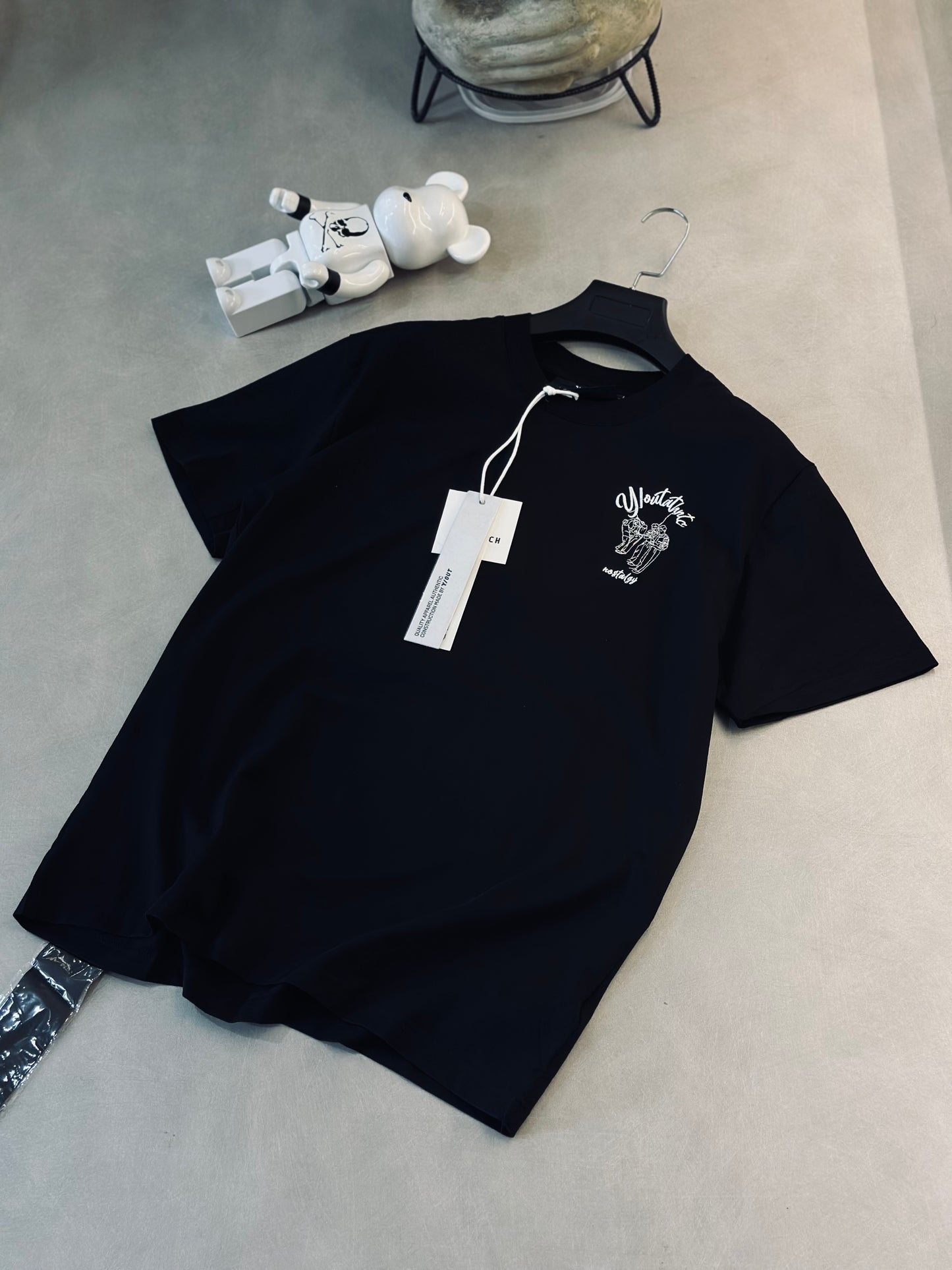 CAMISETA SLIM YOU NEGRA PERSONAS TEJIDO
