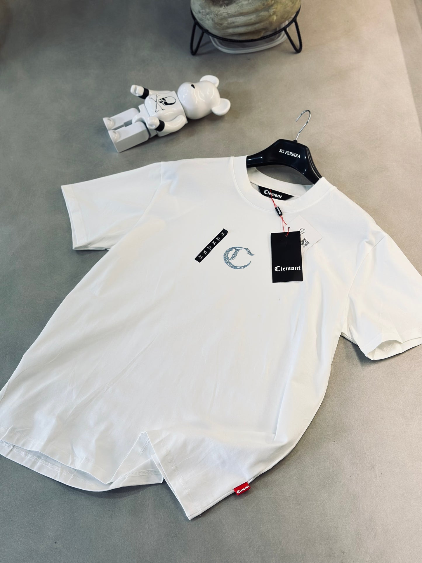 CAMISETA SLIM CLE BLANCA "C" AZUL